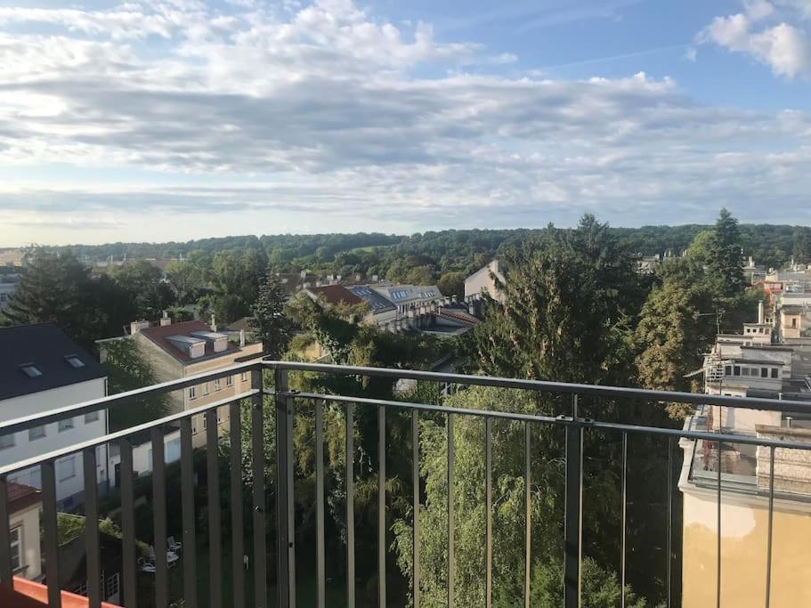 Grosszuegiges Dachterrassen-appartment Mit Klimaanlage Und Wunderbarem Ausblick * Wien